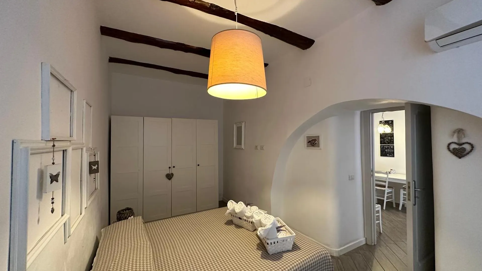 Villa Casa Cinquesanti Napoli Italia